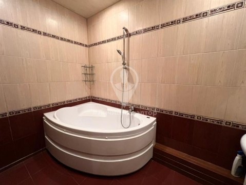 3-к квартира, 9/10 эт., 83м²